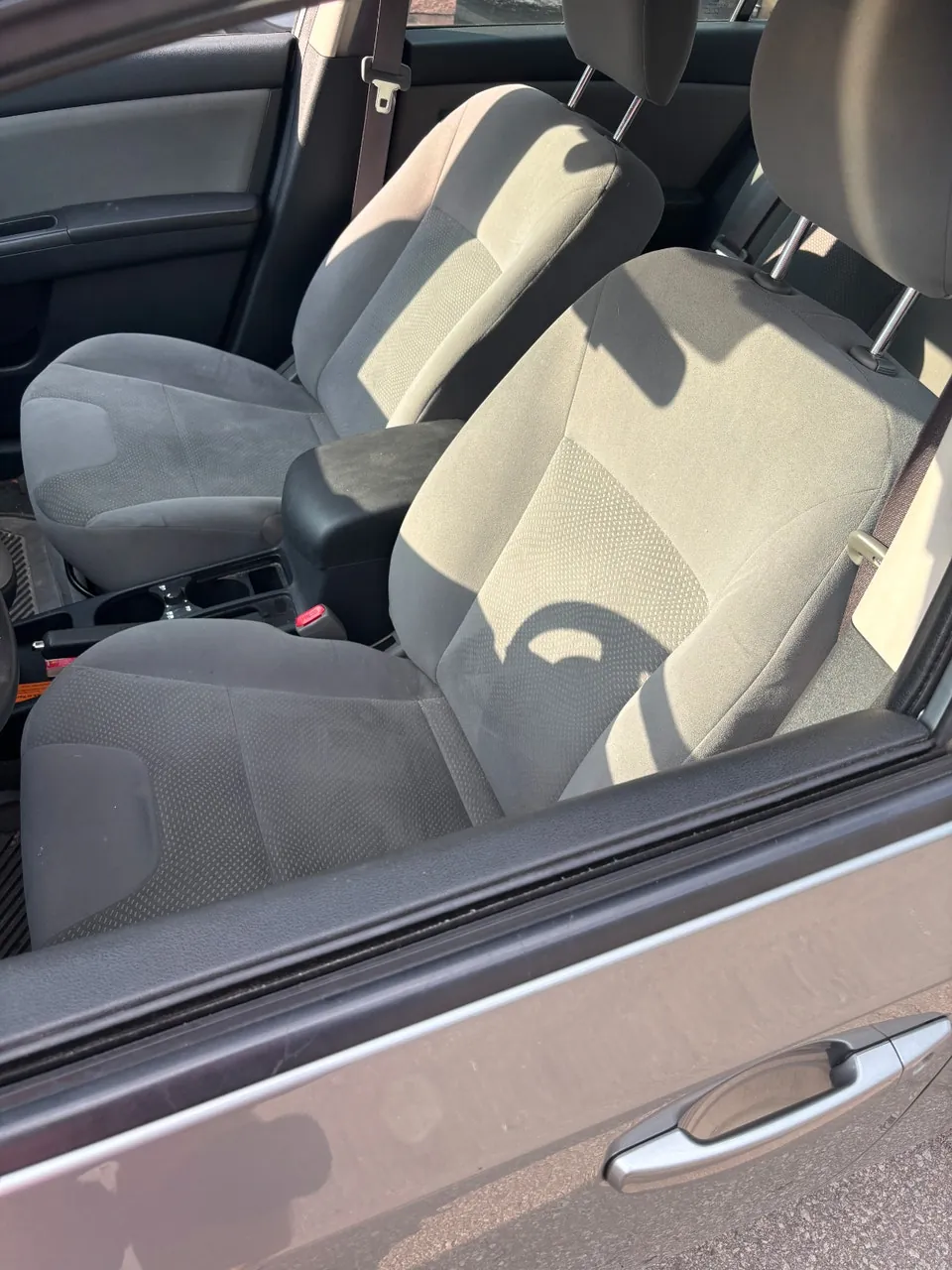 Nissan Sentra 2010 photo 2