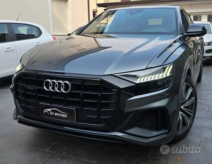 Audi Q8