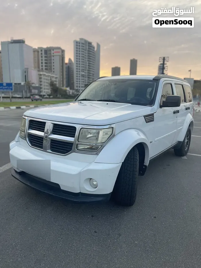 Dodge Nitro 2011 photo 2