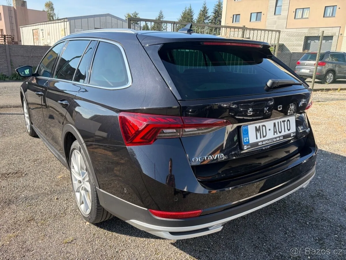 Skoda Octavia 2022 photo 2