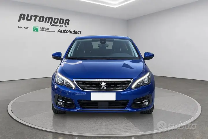 Peugeot 308 2019 photo 2