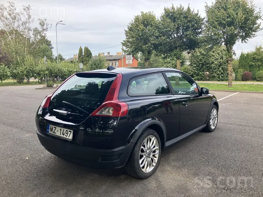 Volvo C30 2009 photo 4