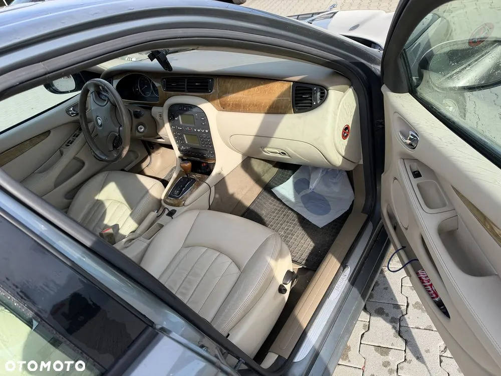 Jaguar X-Type 2003 photo 5