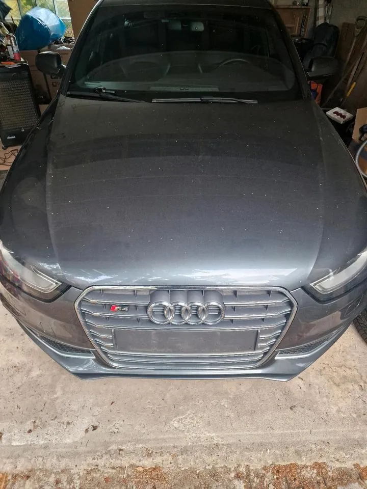 Audi S4