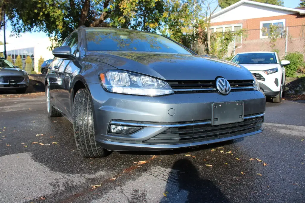 Volkswagen Golf 2019 photo 2