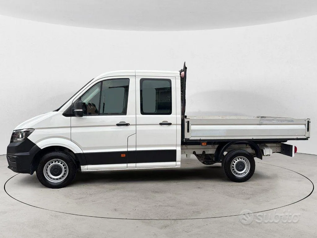 Volkswagen Crafter 2021 photo 2