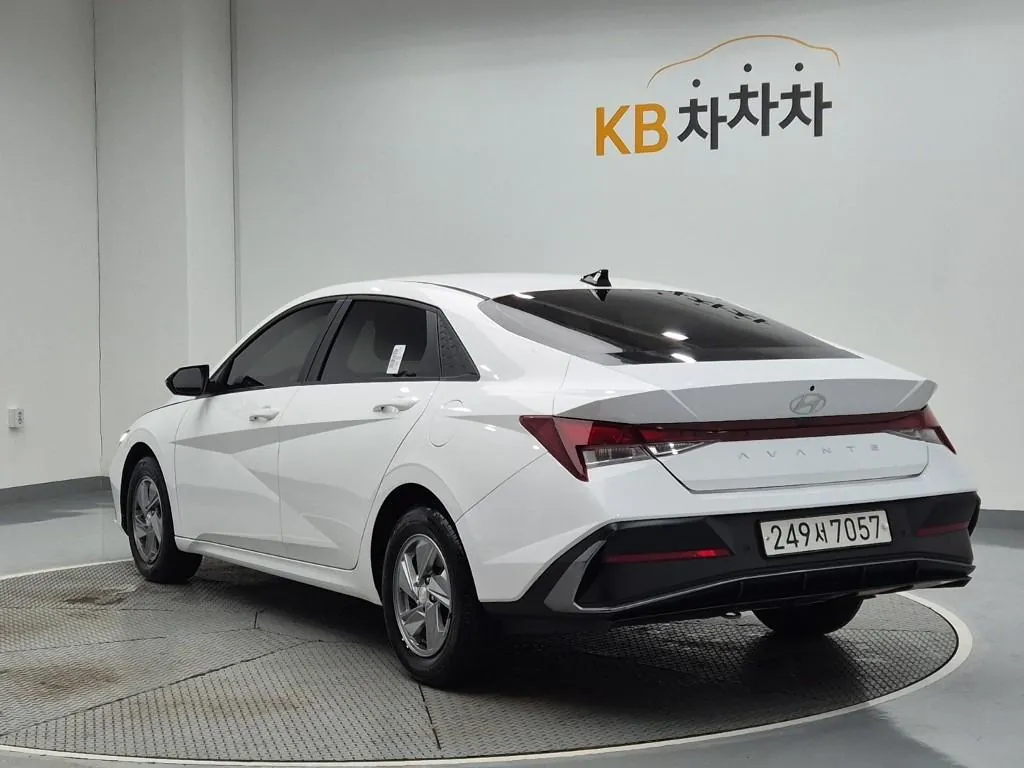 Hyundai Grandeur 2024 photo 2
