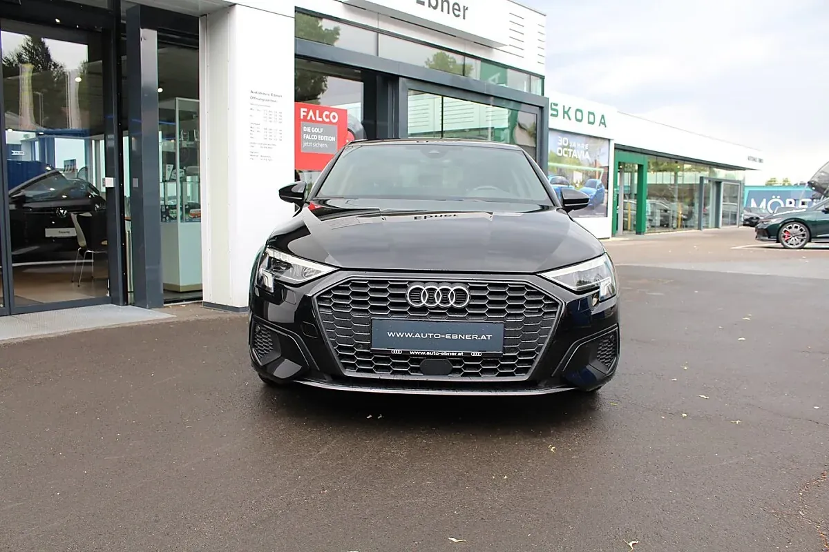 Audi A3 2020 photo 2
