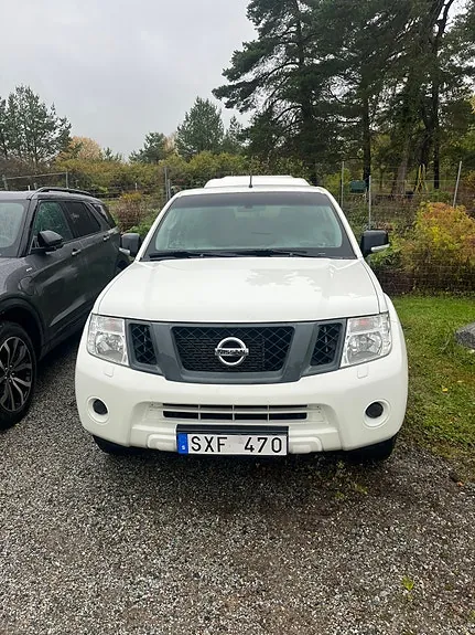 Nissan Navara 2012 photo 3
