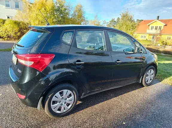 Hyundai Ix20 2013 photo 3
