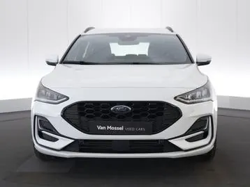 Ford Focus 2024 photo 3