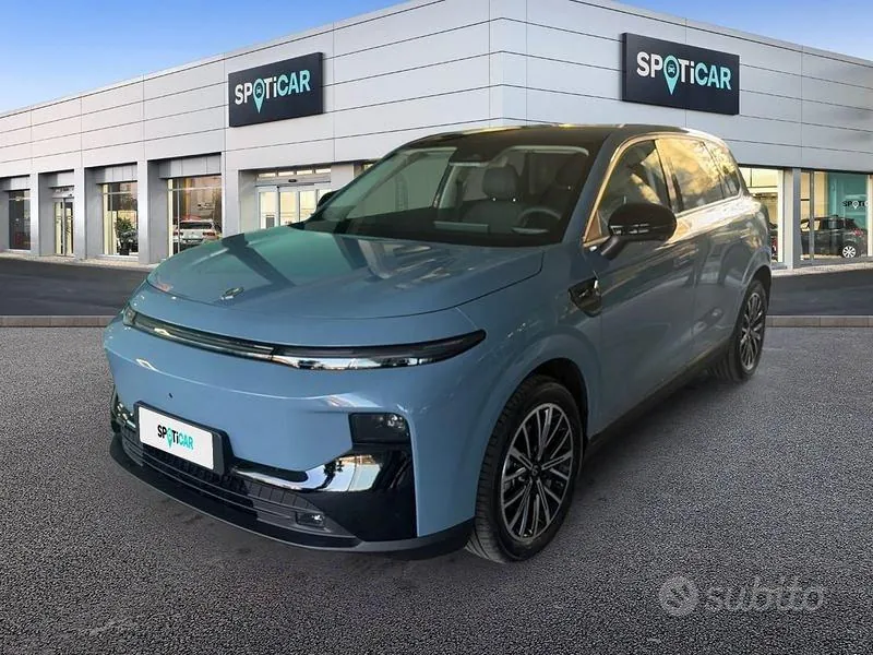 Leapmotor B10