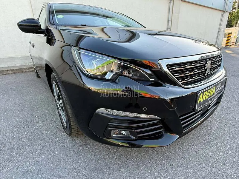 Peugeot 308 2021 photo 4