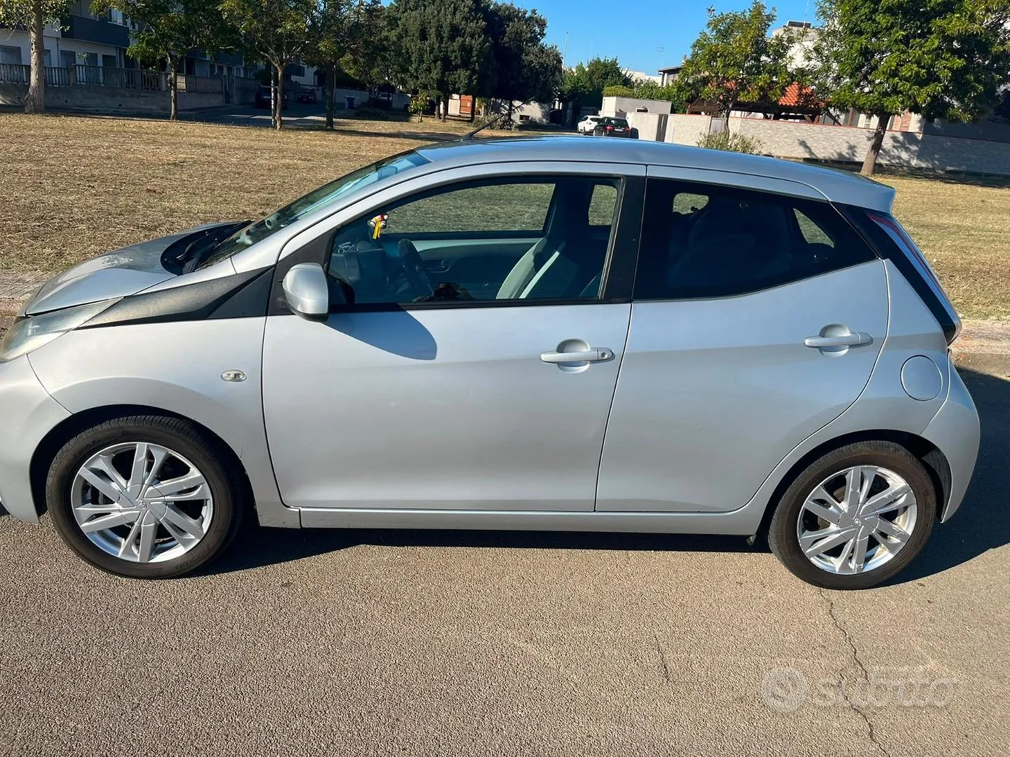 Toyota Aygo 2015 photo 2