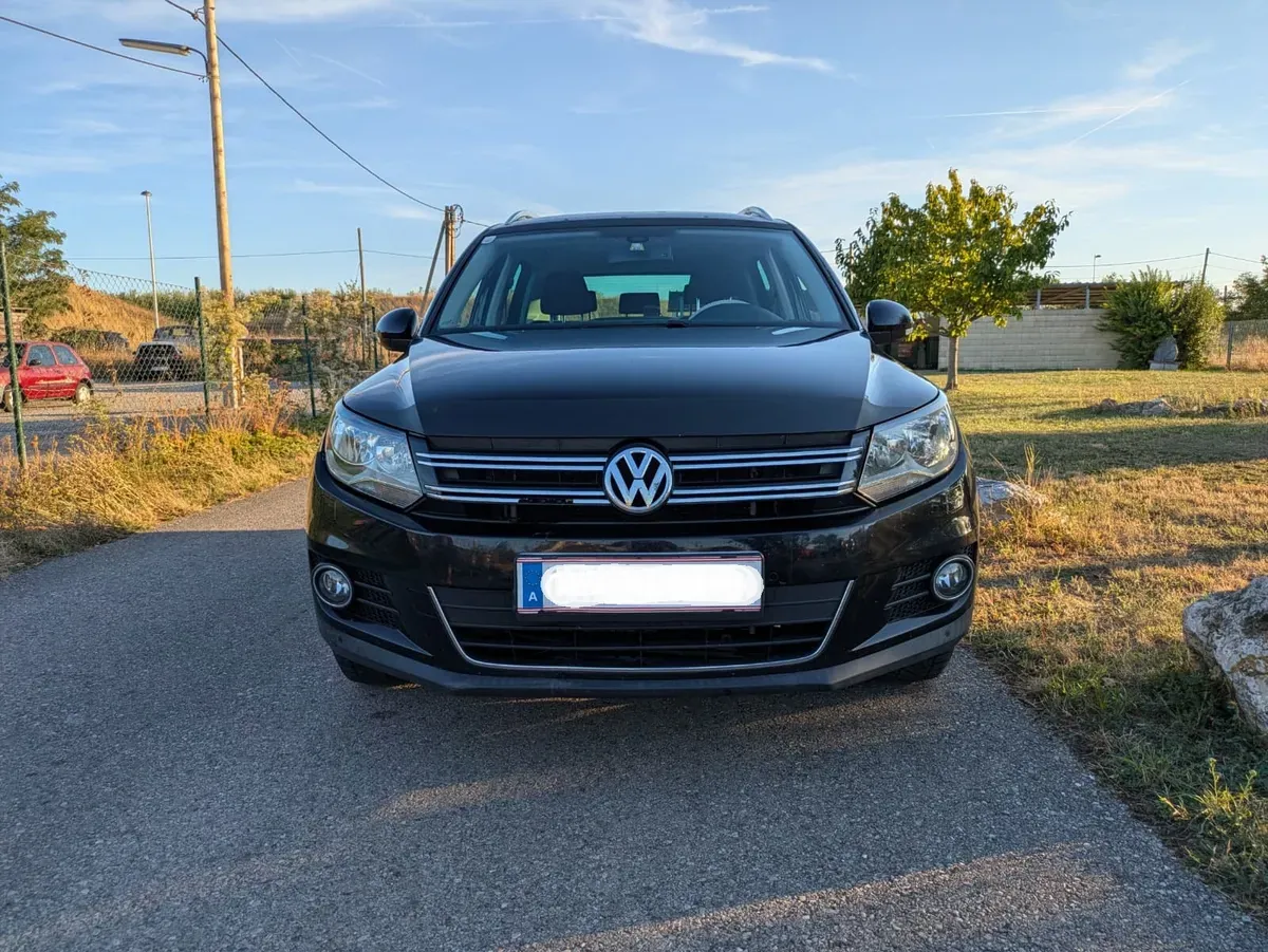 Volkswagen Tiguan 2012 photo 2