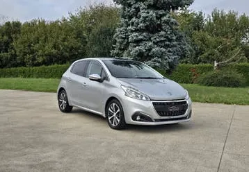 Peugeot 208 2017 photo 3