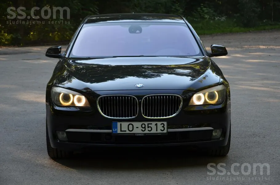 BMW 730 2009 photo 3