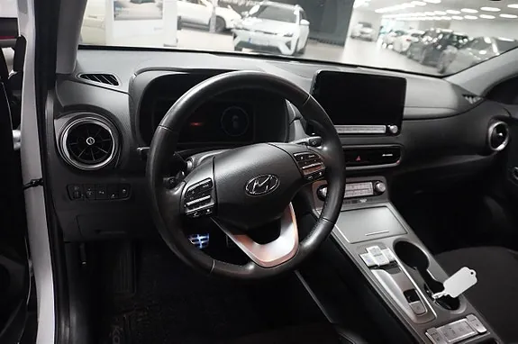 Hyundai Kona 2023 photo 2