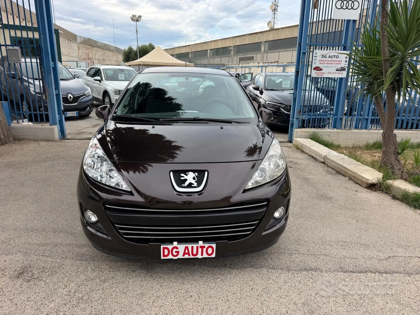Peugeot 207 2011 photo 2