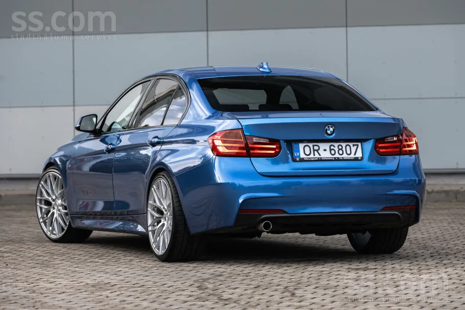 BMW 320D 2015 photo 4