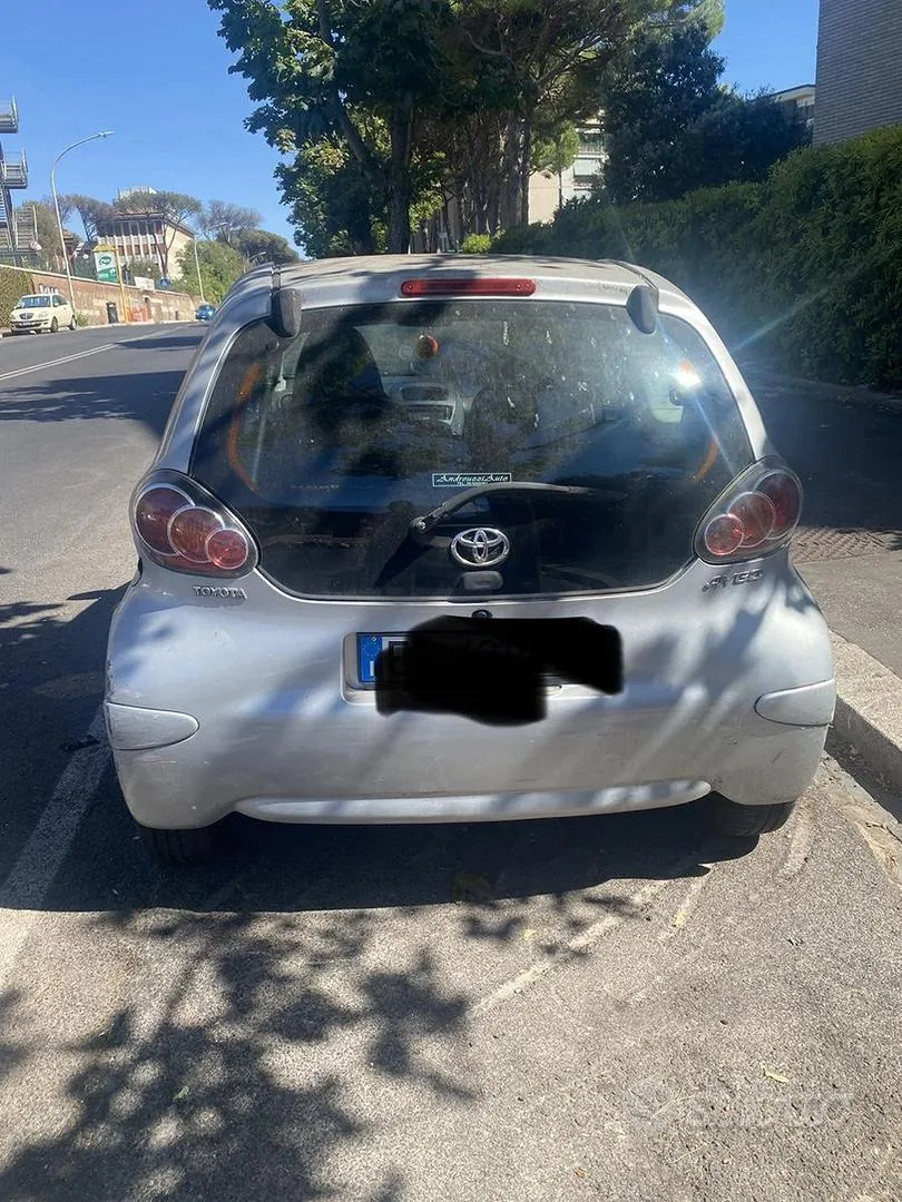 Toyota Aygo 2010 photo 3