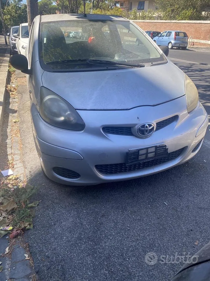 Toyota Aygo 2010 photo 2