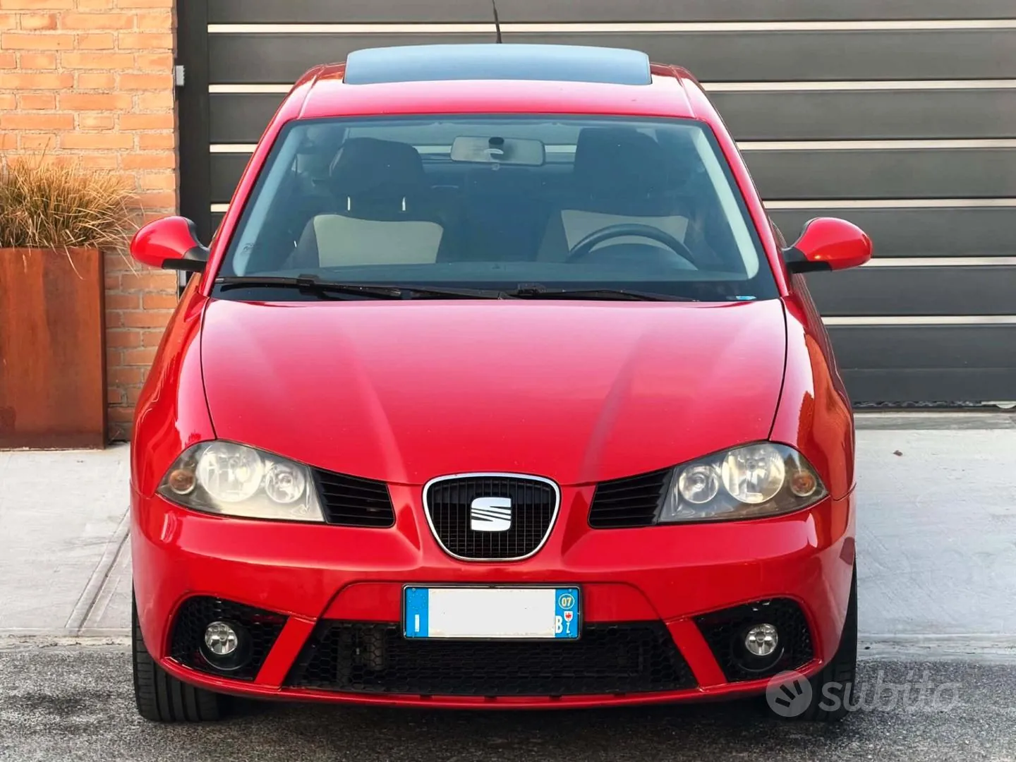 Seat Ibiza 2008 photo 2