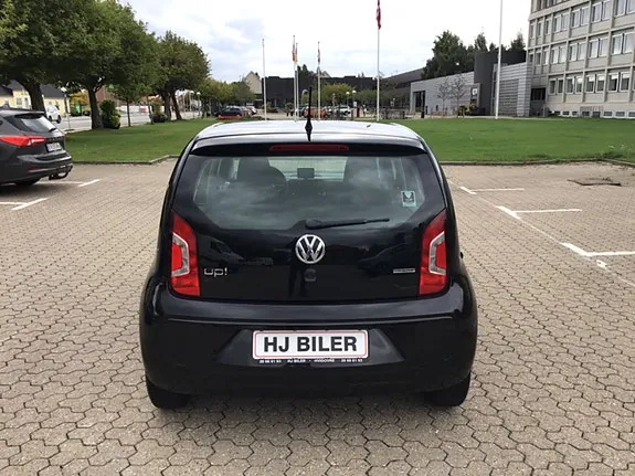 Volkswagen Up 2016 photo 4