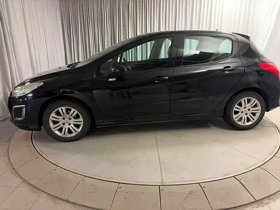 Peugeot 308 2011 photo 3