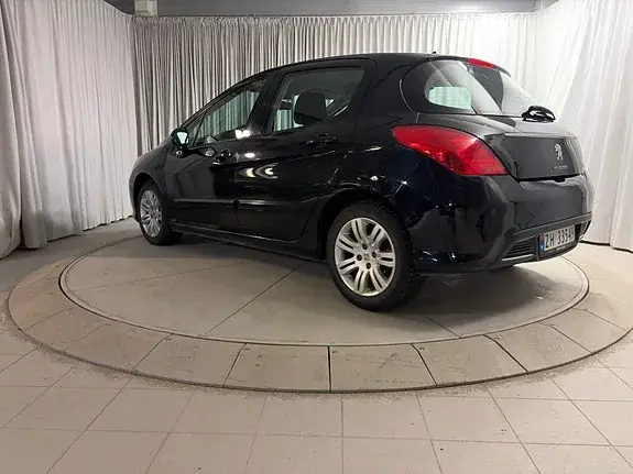 Peugeot 308 2011 photo 4