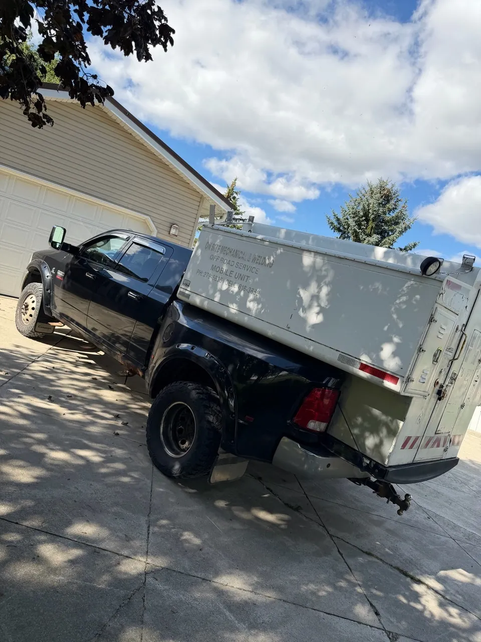 Dodge Ram 2500 2011 photo 4