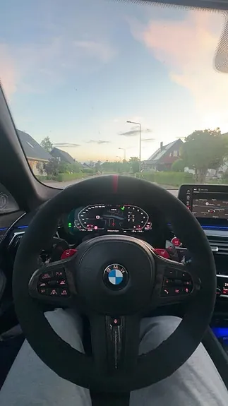 BMW M5 2022 photo 3