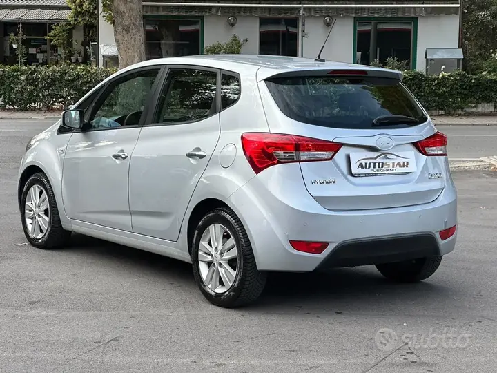 Hyundai Ix20 2012 photo 5