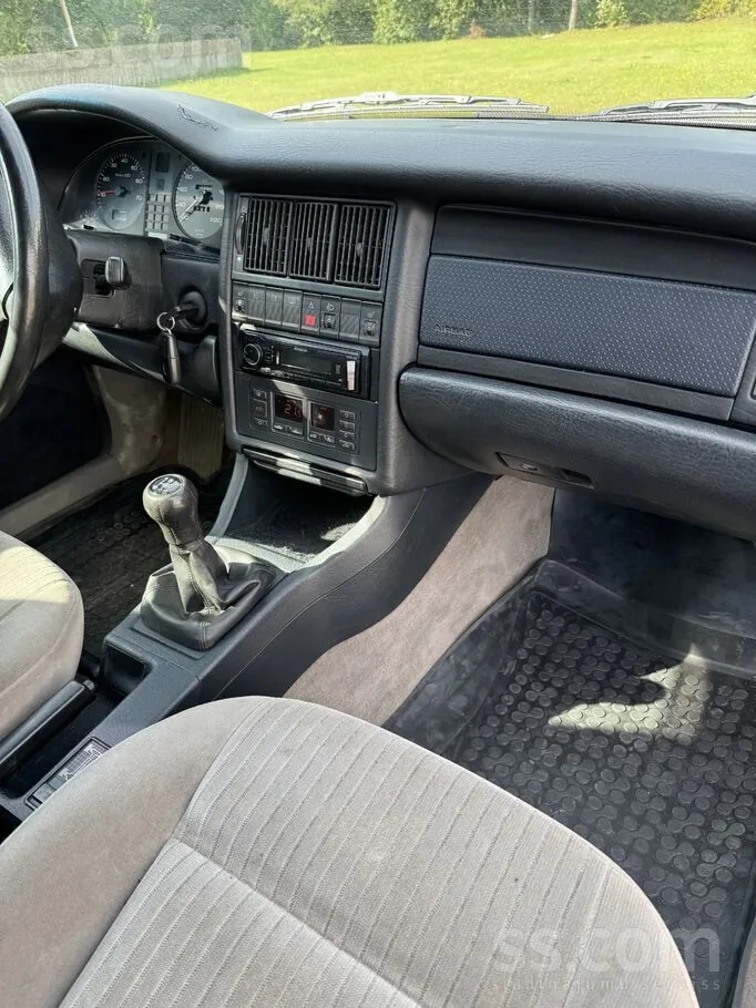 Audi 80 1993 photo 4