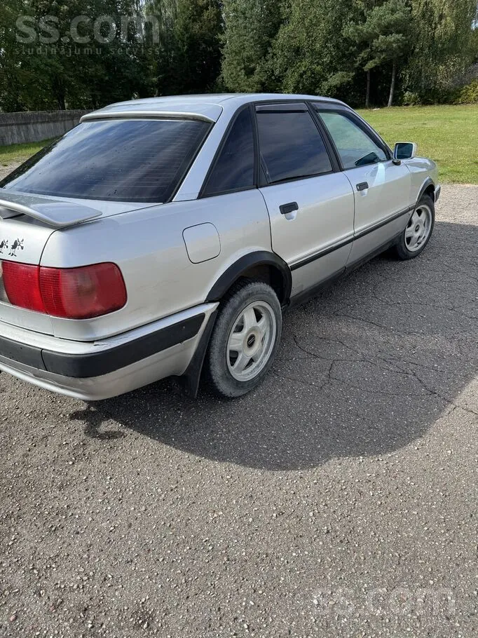 Audi 80 1993 photo 2