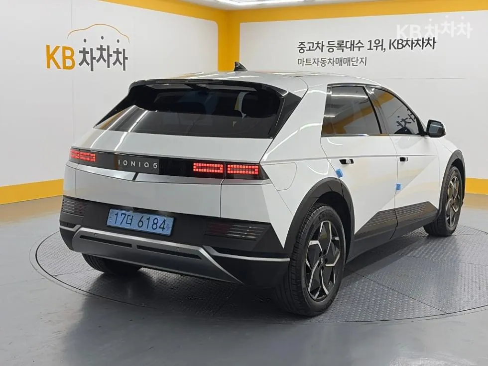 Hyundai Ioniq5 2023 photo 4