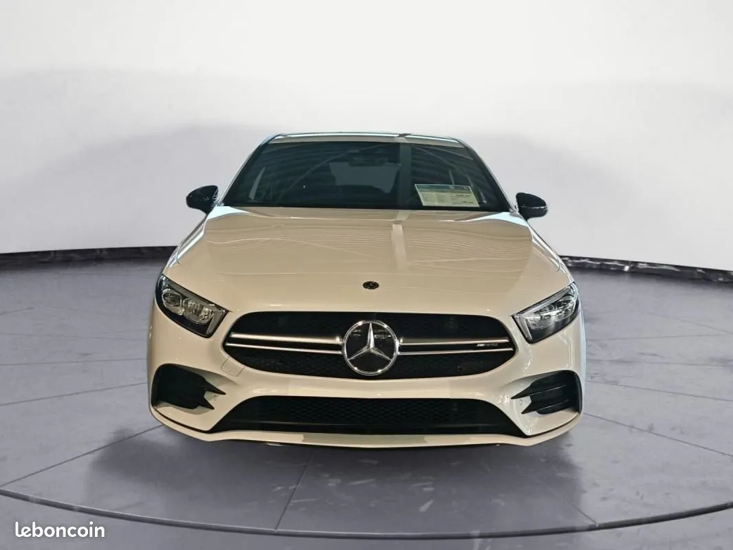 Mercedes-Benz A-Class 2019 photo 2