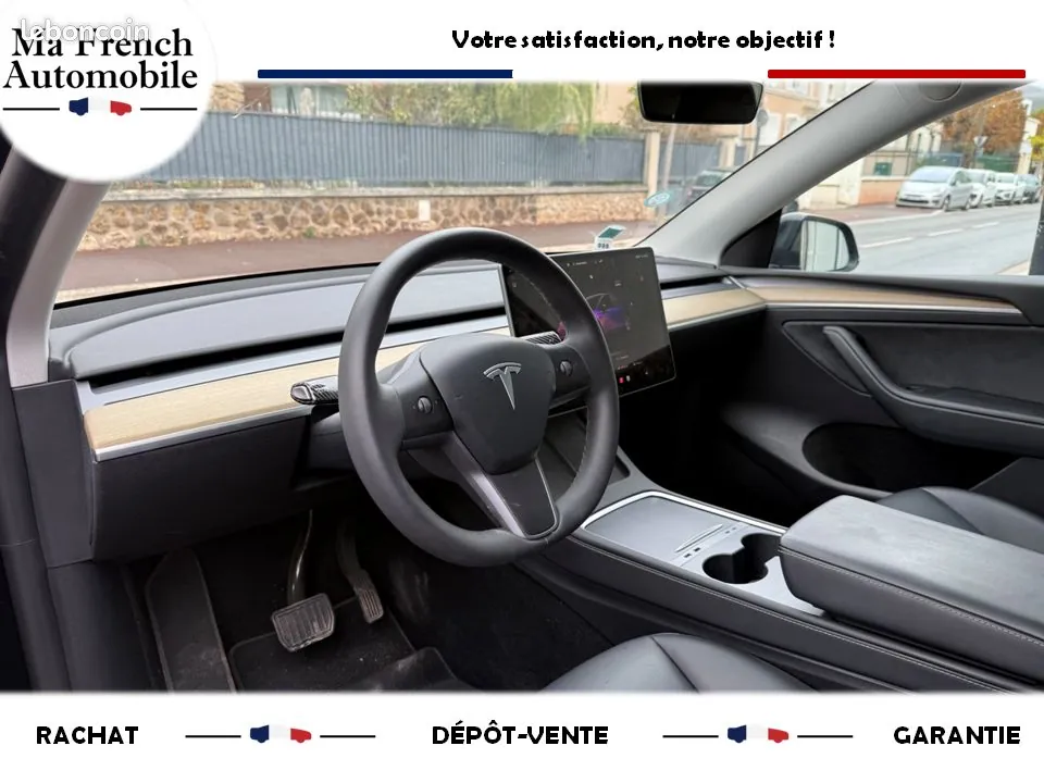 Tesla Model Y 2023 photo 4