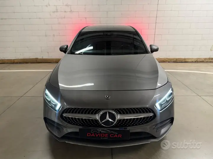 Mercedes-Benz A 180 2018 photo 3
