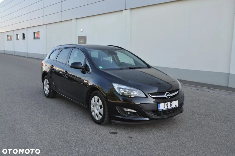 Opel Astra 2015 photo 4