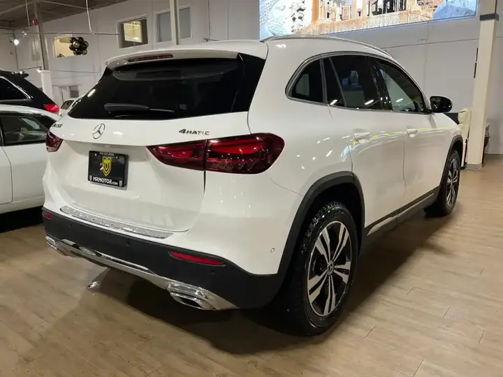 Mercedes-Benz Gla 2026 photo 5