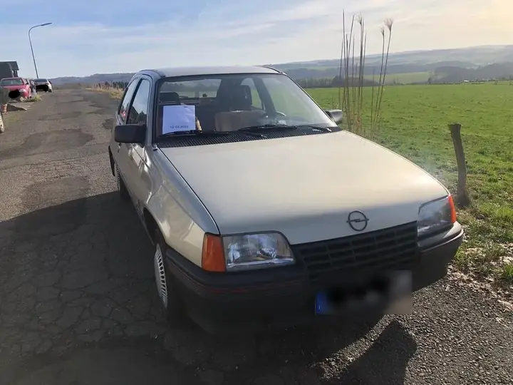 Opel Kadett E