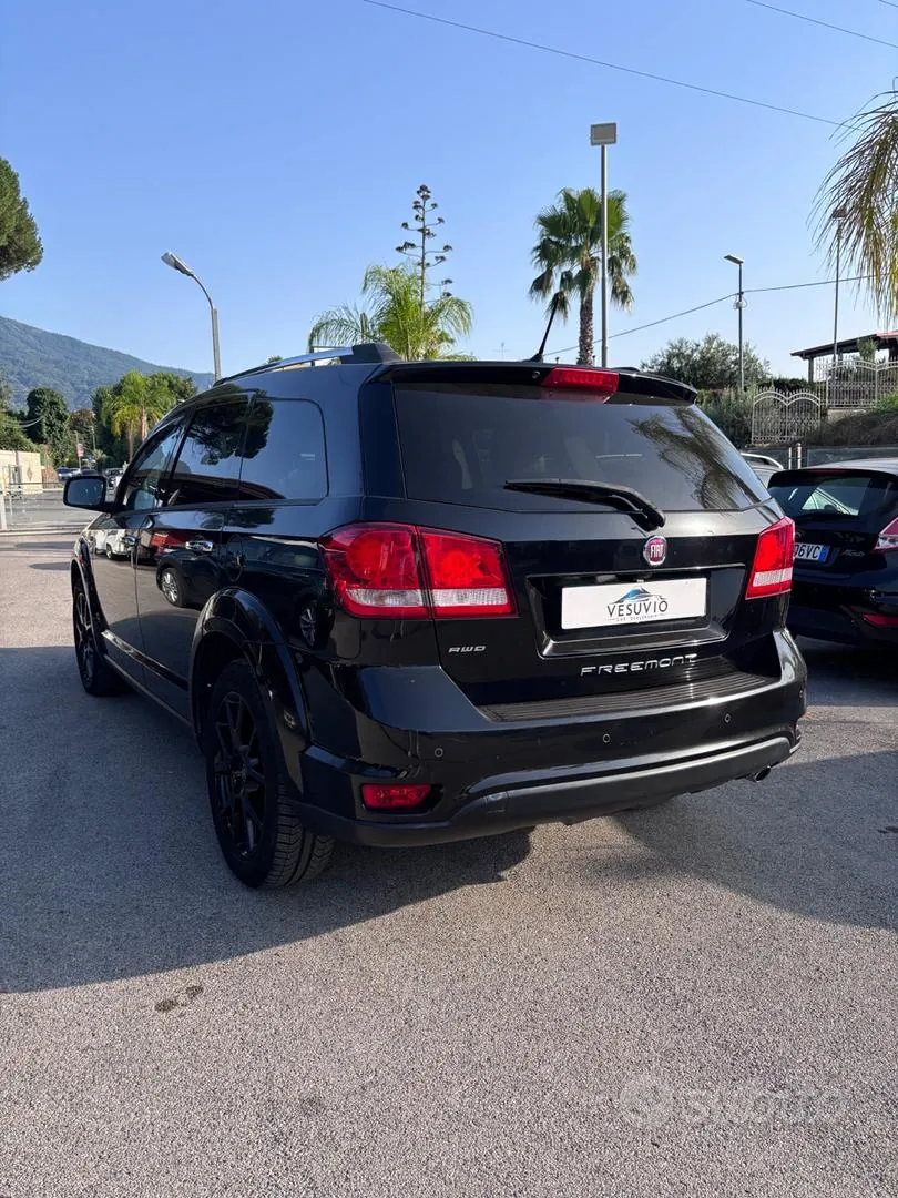 Fiat Freemont 2014 photo 3
