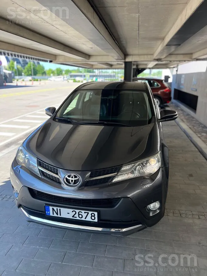 Toyota Rav4 2013 photo 3