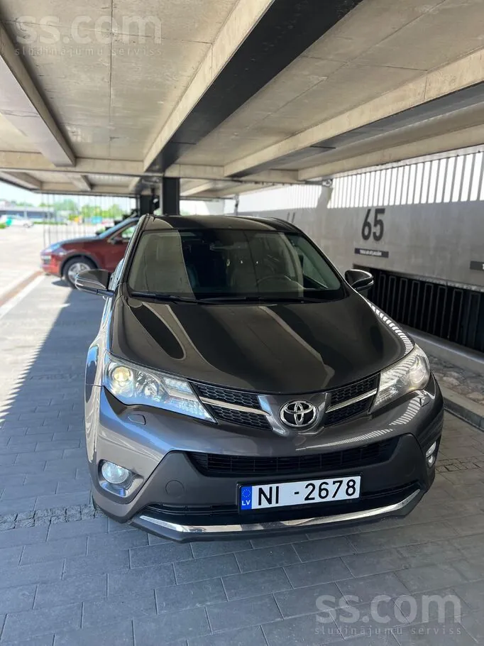 Toyota Rav4 2013 photo 2