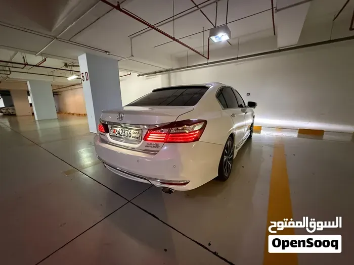 Honda Accord 2017 photo 3