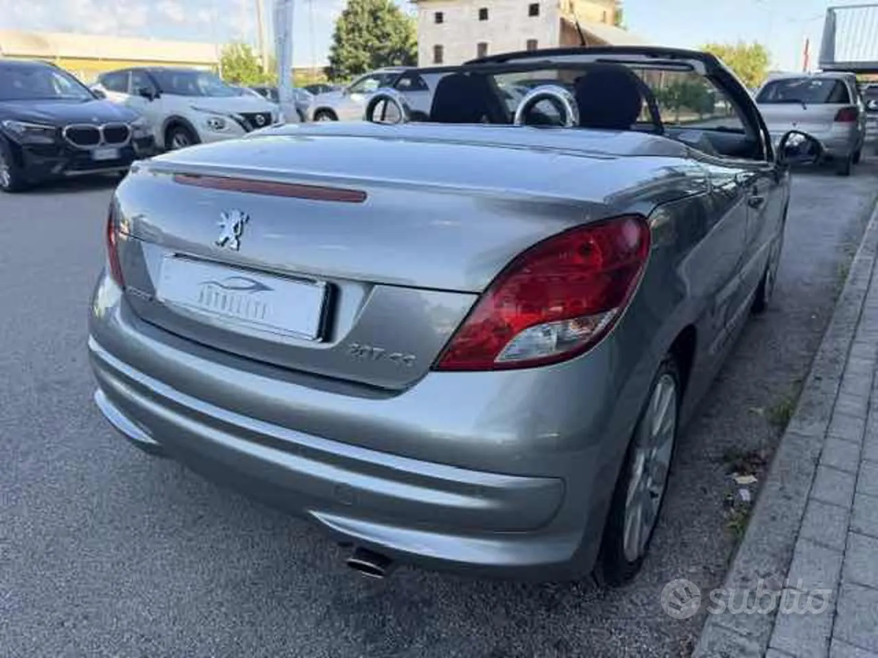 Peugeot 207 2010 photo 5