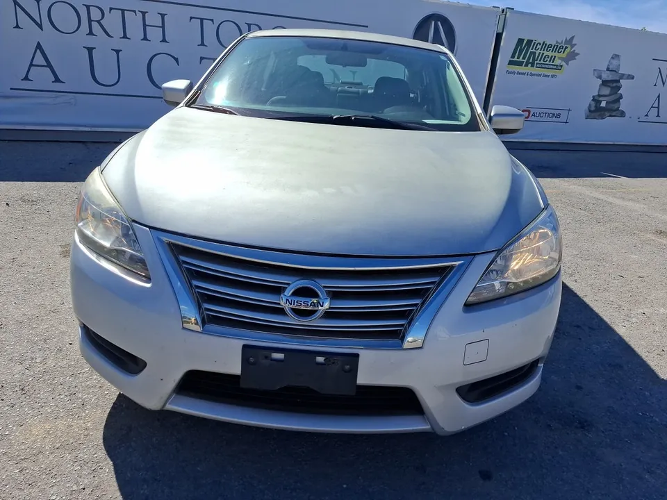 Nissan Sentra 2014 photo 2