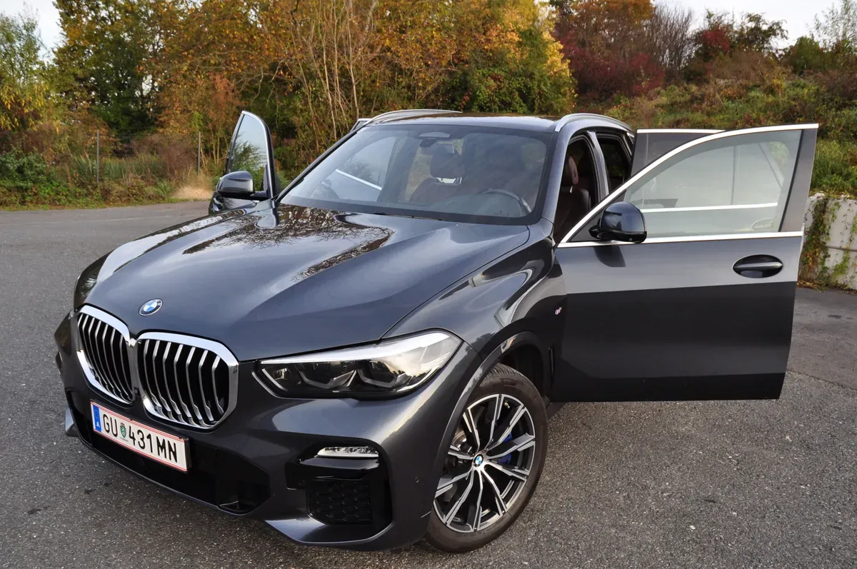 BMW X5 2019 photo 2