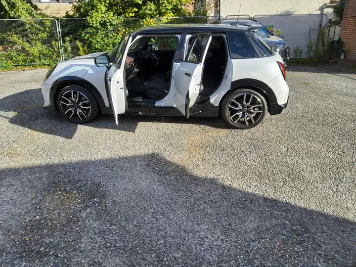 Mini Cooper S 2026 photo 3